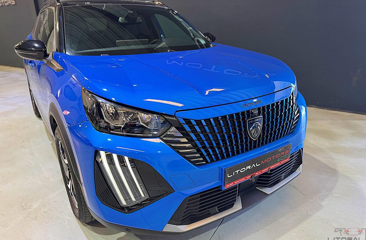 PEUGEOT 2008 1.2 PureTech Allure EAT8