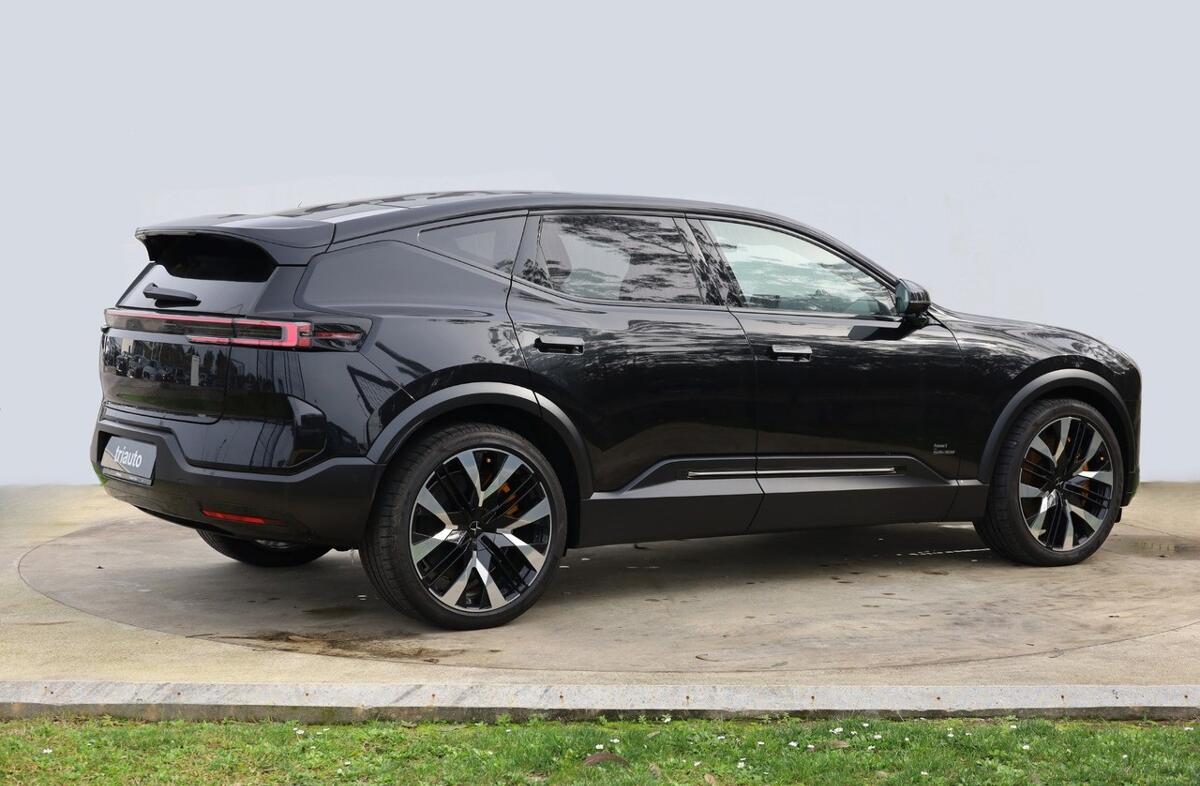 POLESTAR 3 Long Range 111 kWh AWD Performance Plus Pilot