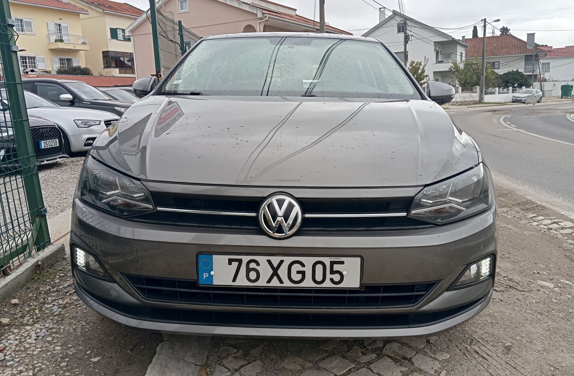 VOLKSWAGEN Polo 1.0 TSI Confortline