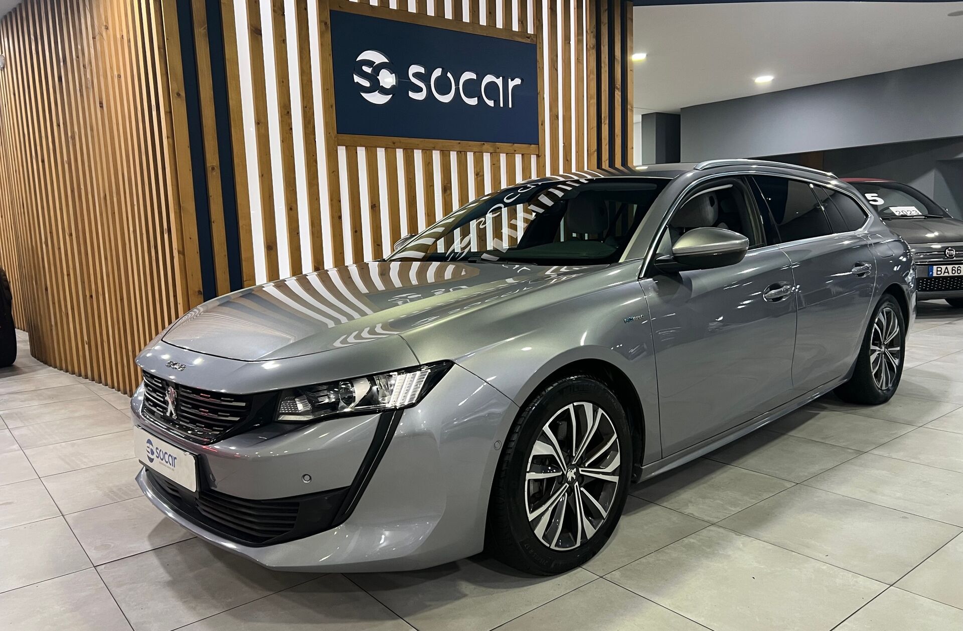 PEUGEOT 508 1.6 Hybrid Allure Pack e-EAT8