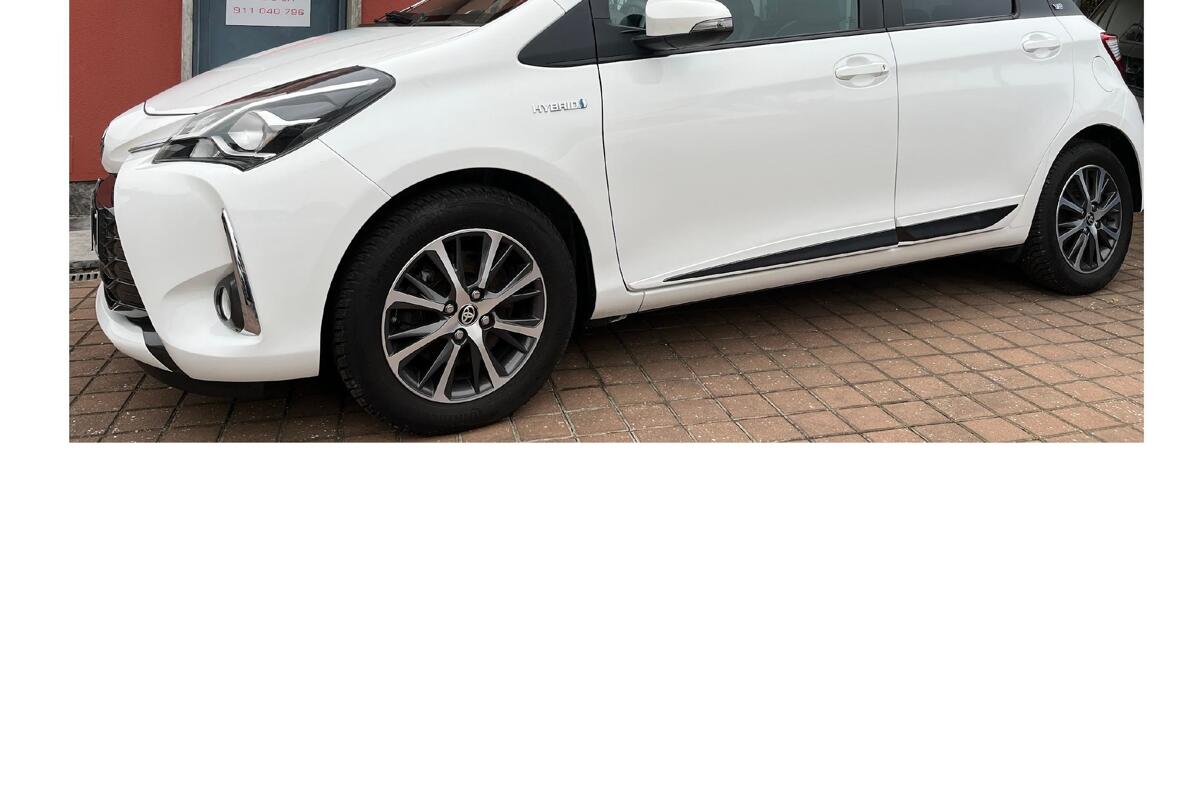 TOYOTA Yaris 1.5 HSD 20 Anos