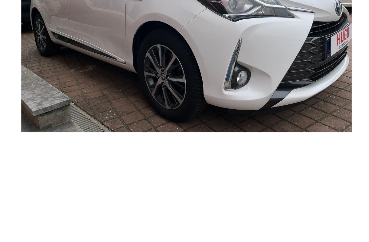 TOYOTA Yaris 1.5 HSD 20 Anos