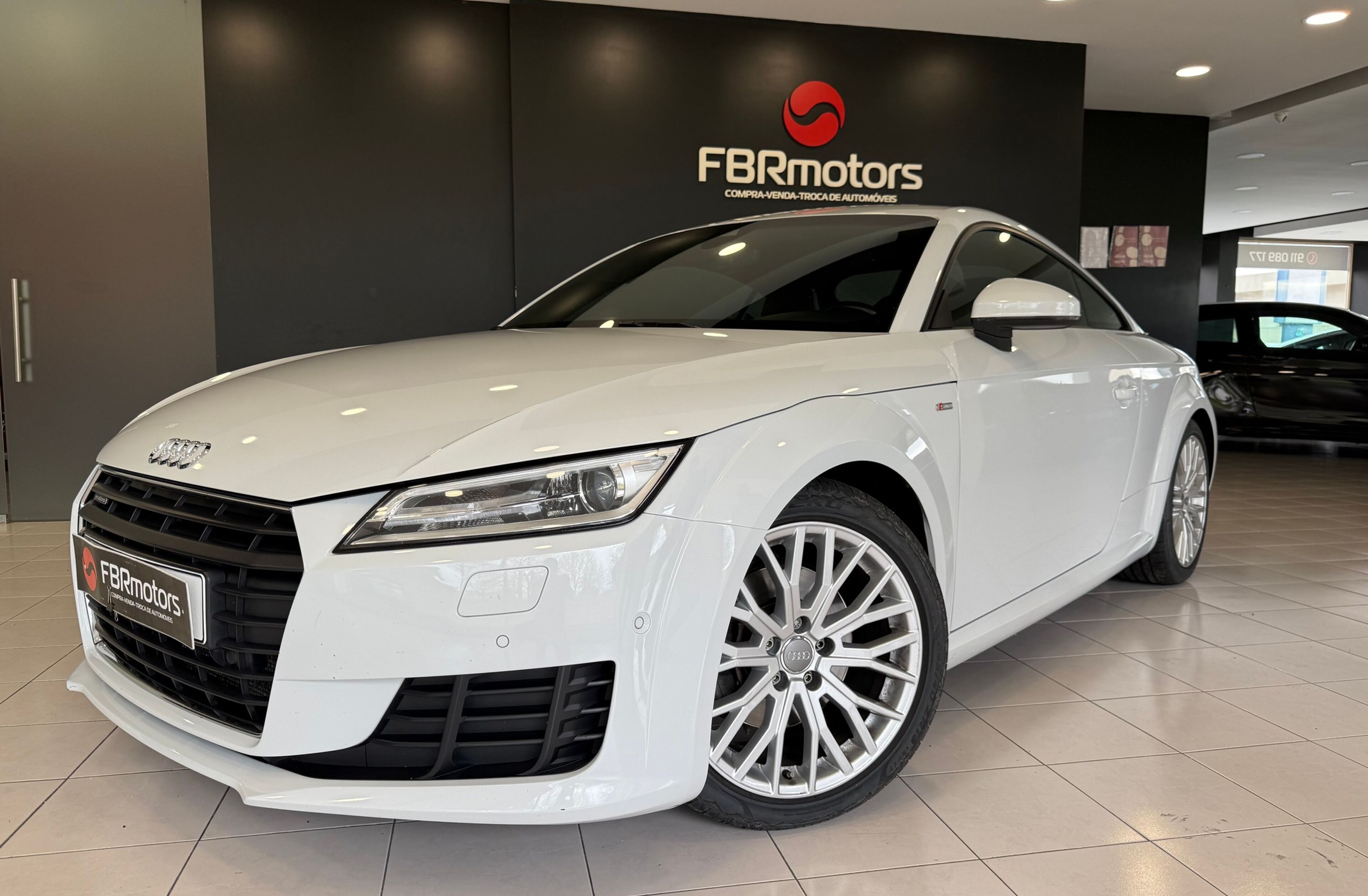 AUDI TT 2.0 TFSI S tronic