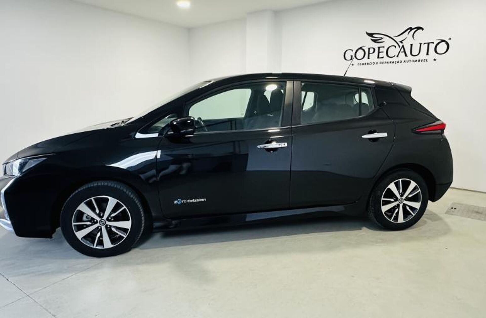 NISSAN Leaf Acenta