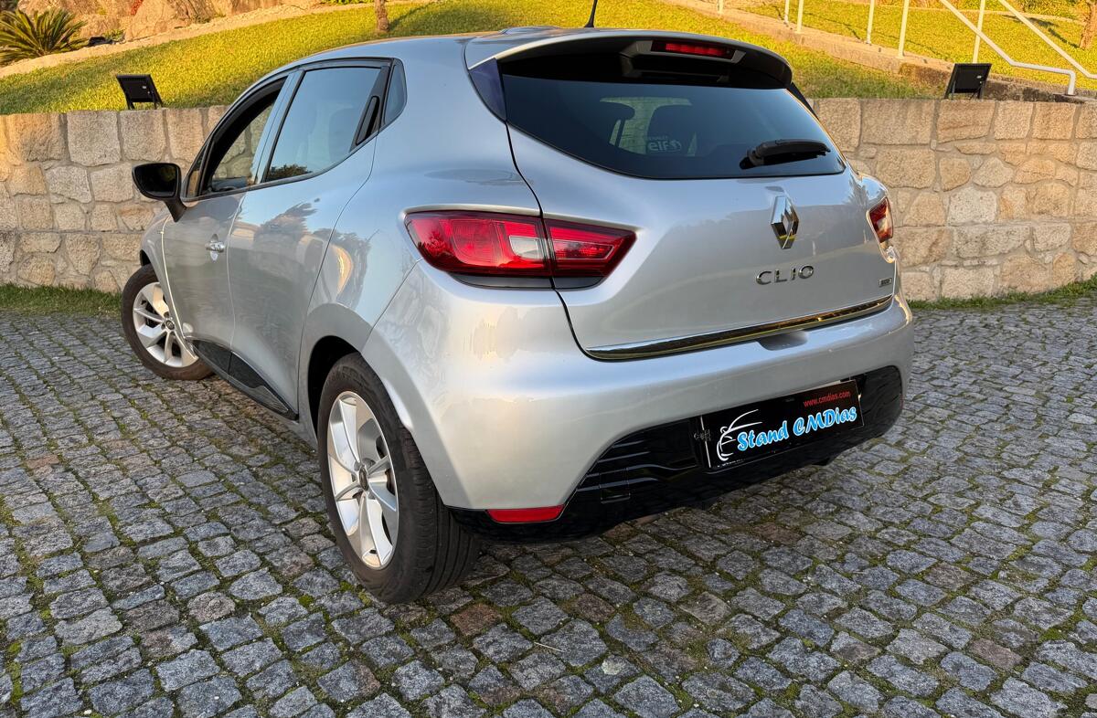 RENAULT Clio 1.5 dCi Limited Edition