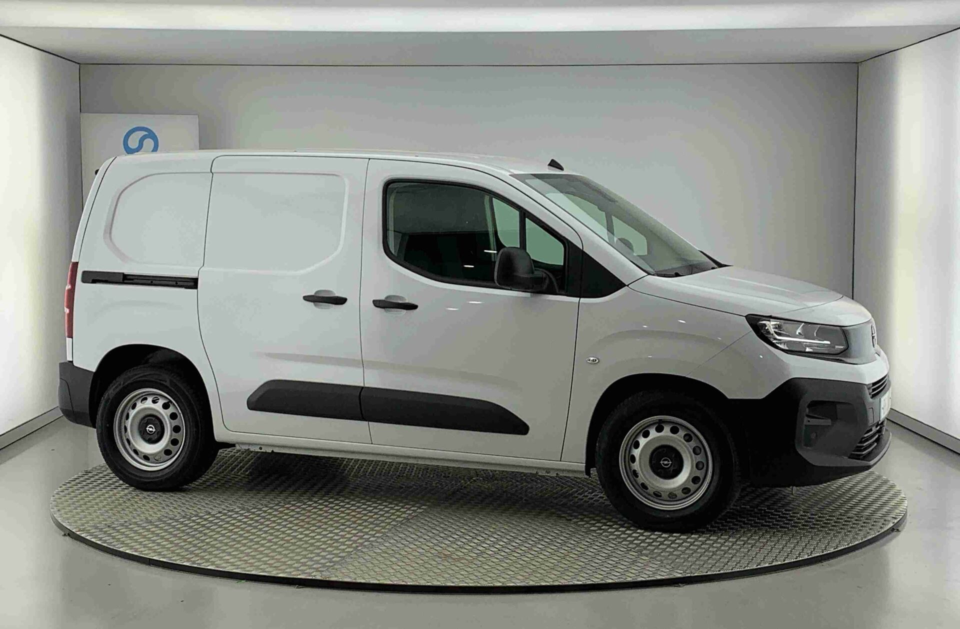 OPEL Combo Cargo 50 kWh