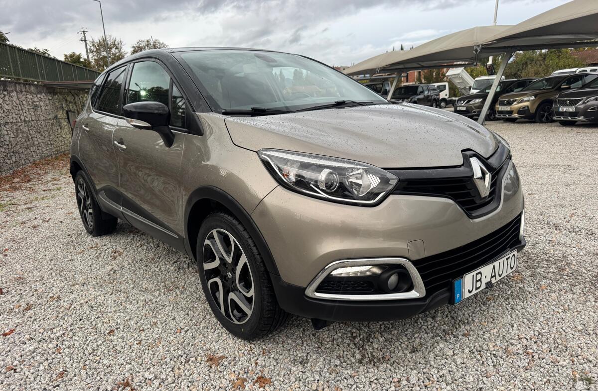 RENAULT Captur 1.5 dCi Exclusive