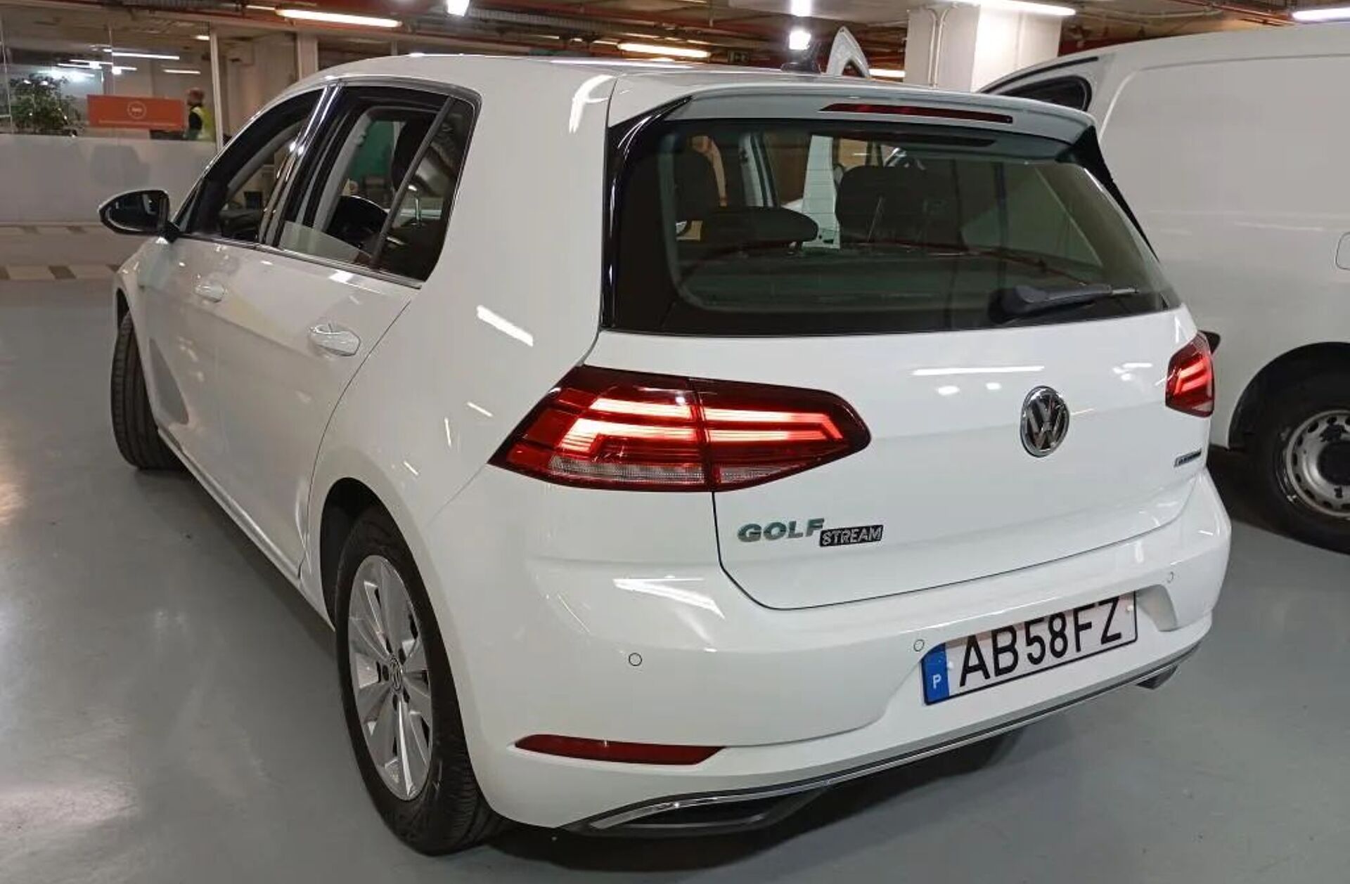 VOLKSWAGEN Golf 1.5 TSI BM Stream