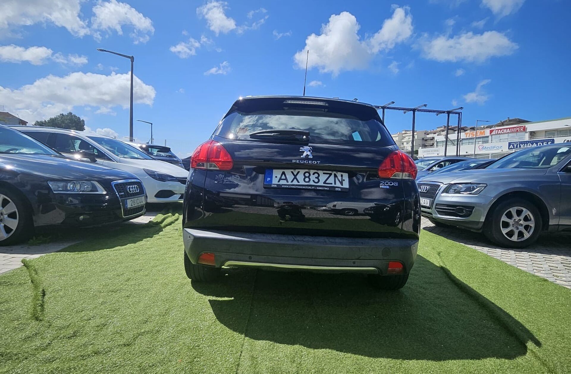 PEUGEOT 2008 1.6 e-HDi Allure 2-Tronic