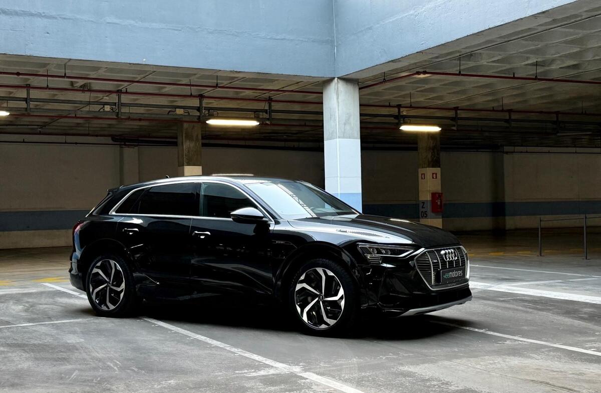 AUDI e-tron SB 55 quattro S line