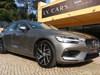 VOLVO V60 2.0 T8 AWD TE Momentum Plus