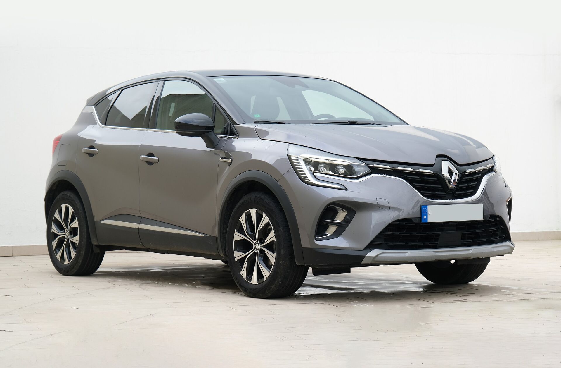 RENAULT Captur 0.9 TCe Exclusive