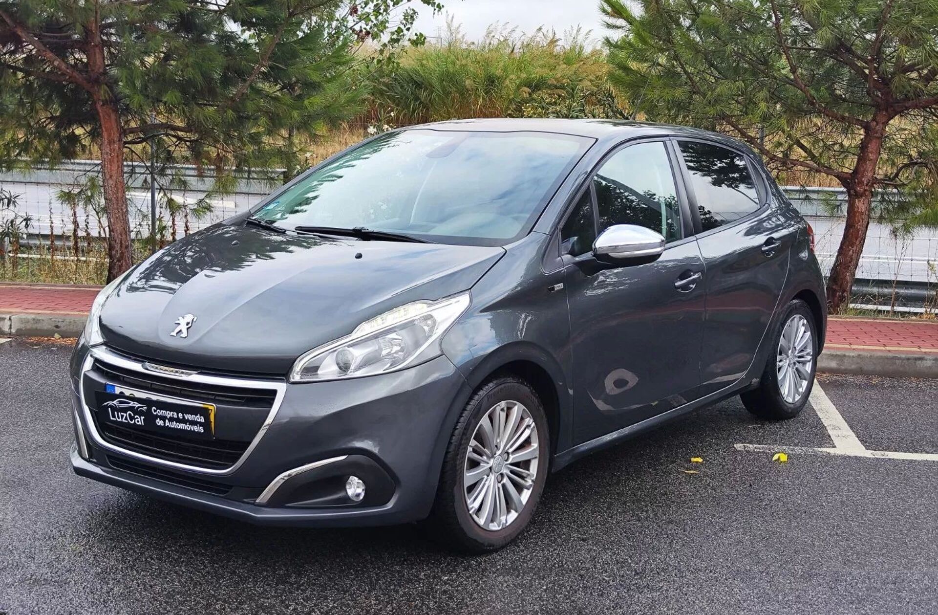 PEUGEOT 208 1.2 PureTech Style