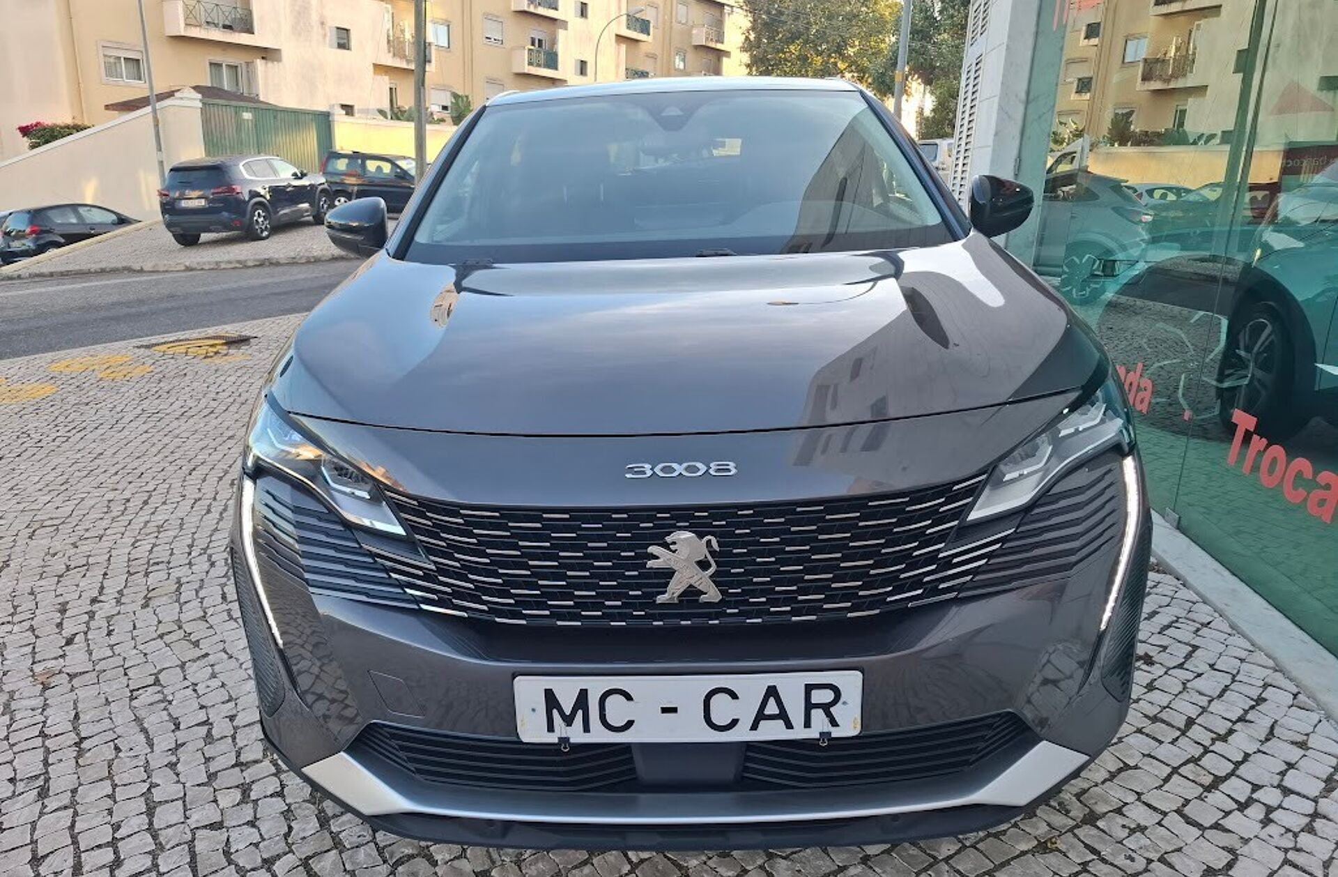 PEUGEOT 3008 1.2 PureTech Allure Pack EAT8