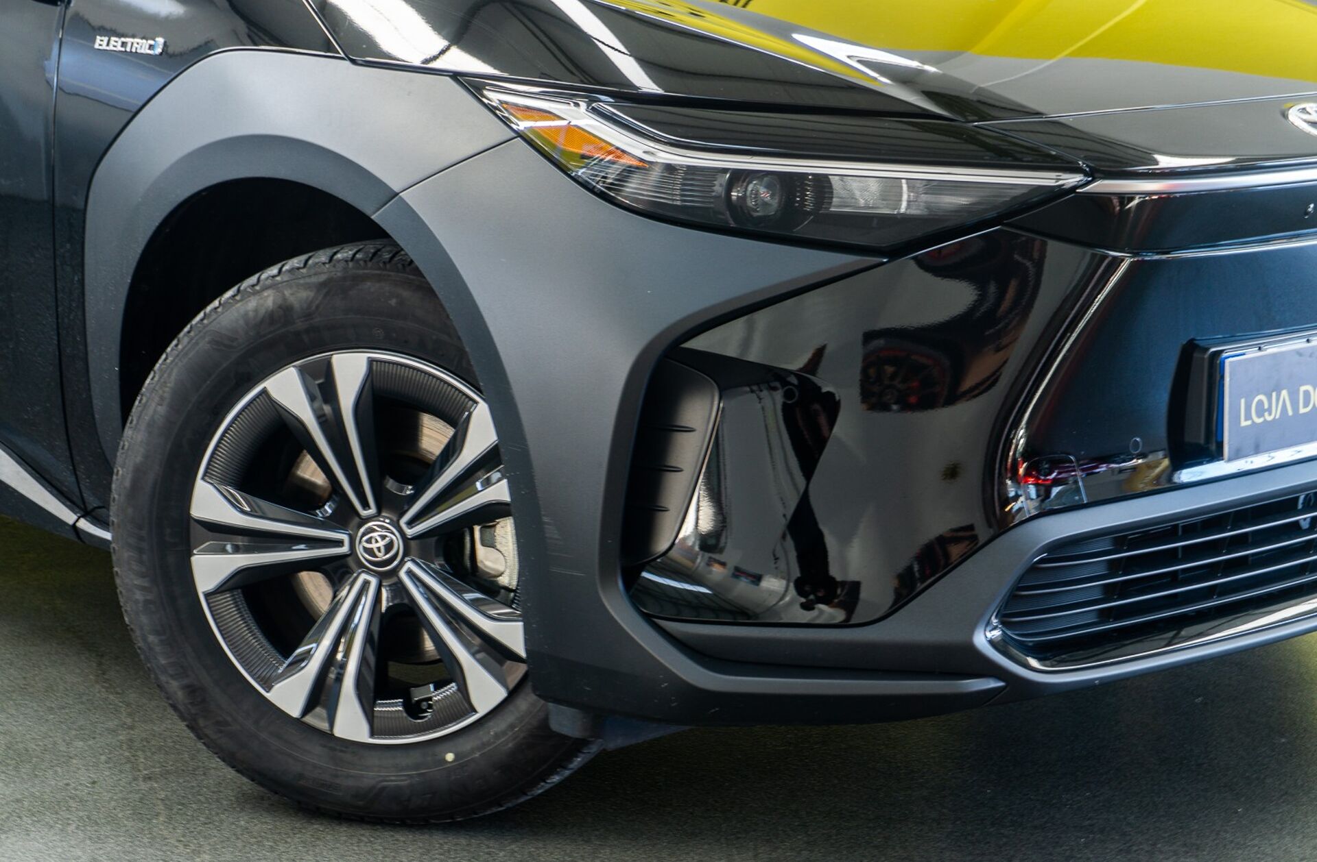 TOYOTA bZ4X 71,4 kWh Lounge