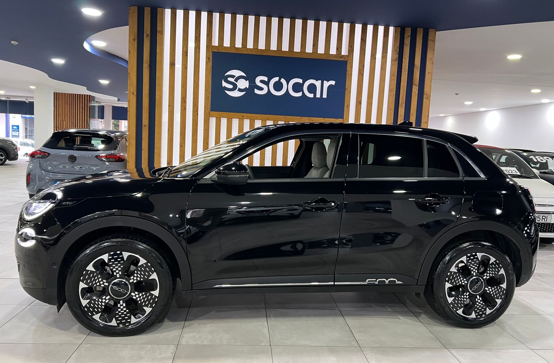 FIAT 600 1.2 Hybrid La Prima