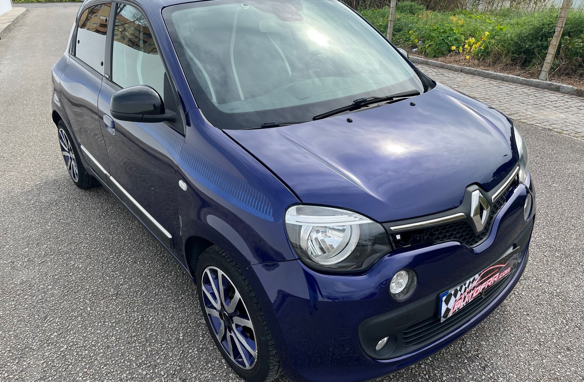 RENAULT Twingo 0.9 TCe Twingo