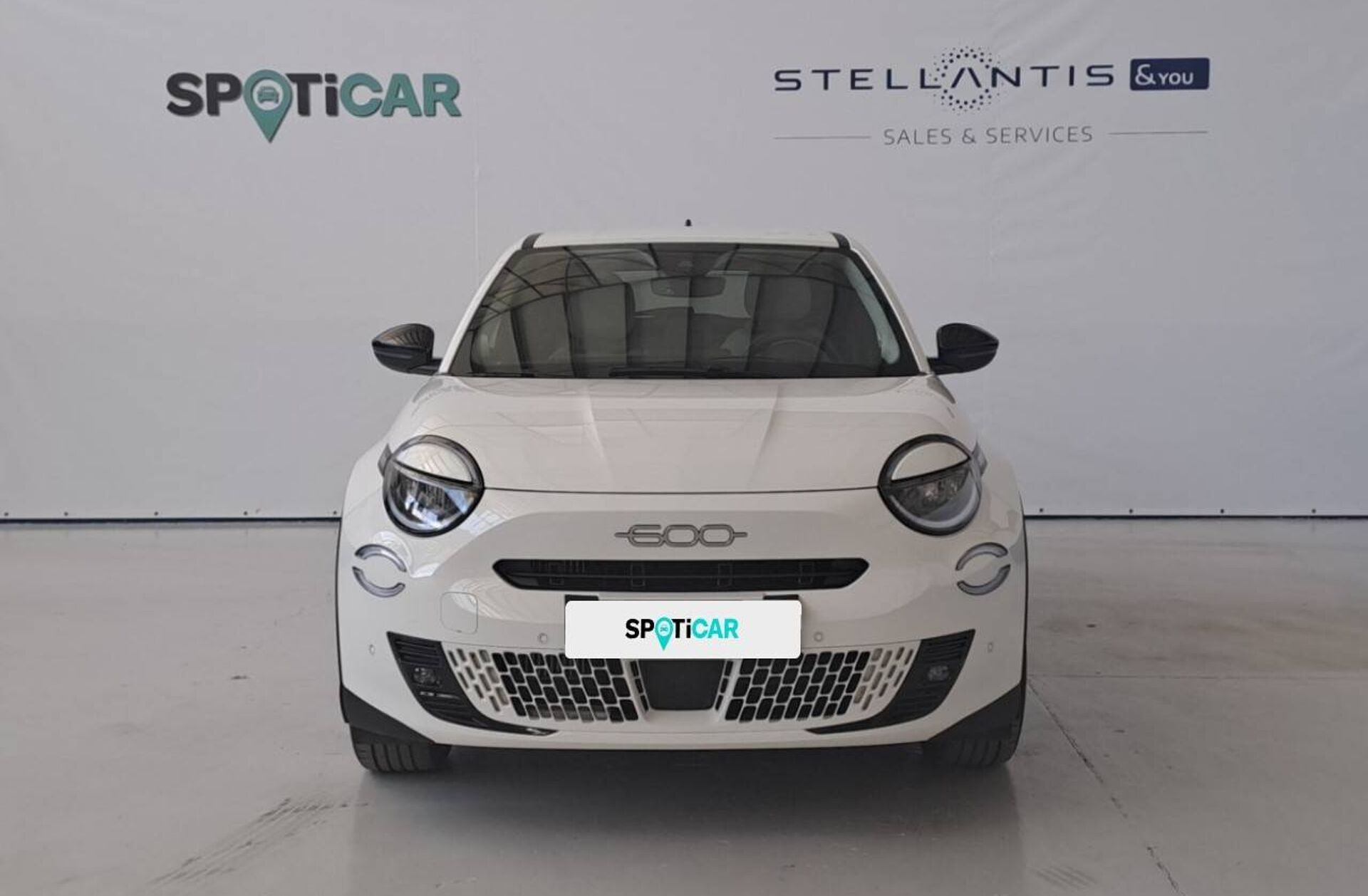 FIAT 600 1.2 Hybrid La Prima