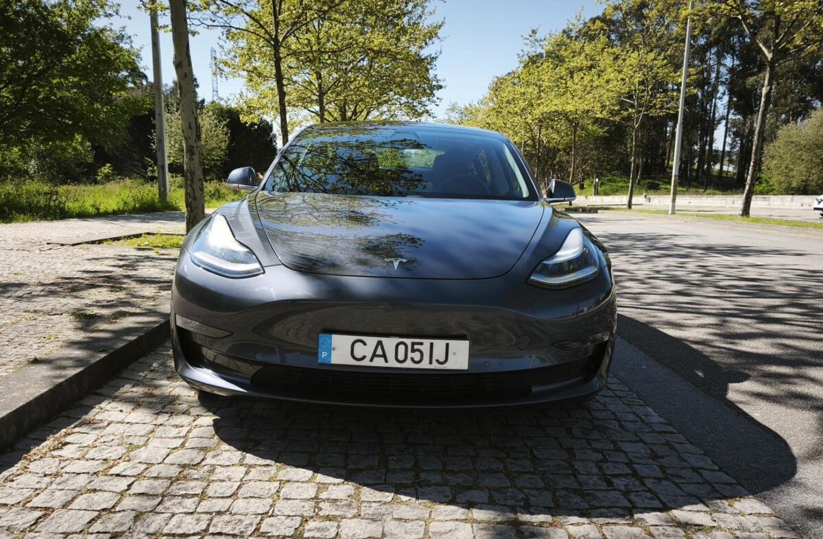 TESLA Model 3 Long-Range Dual Motor AWD