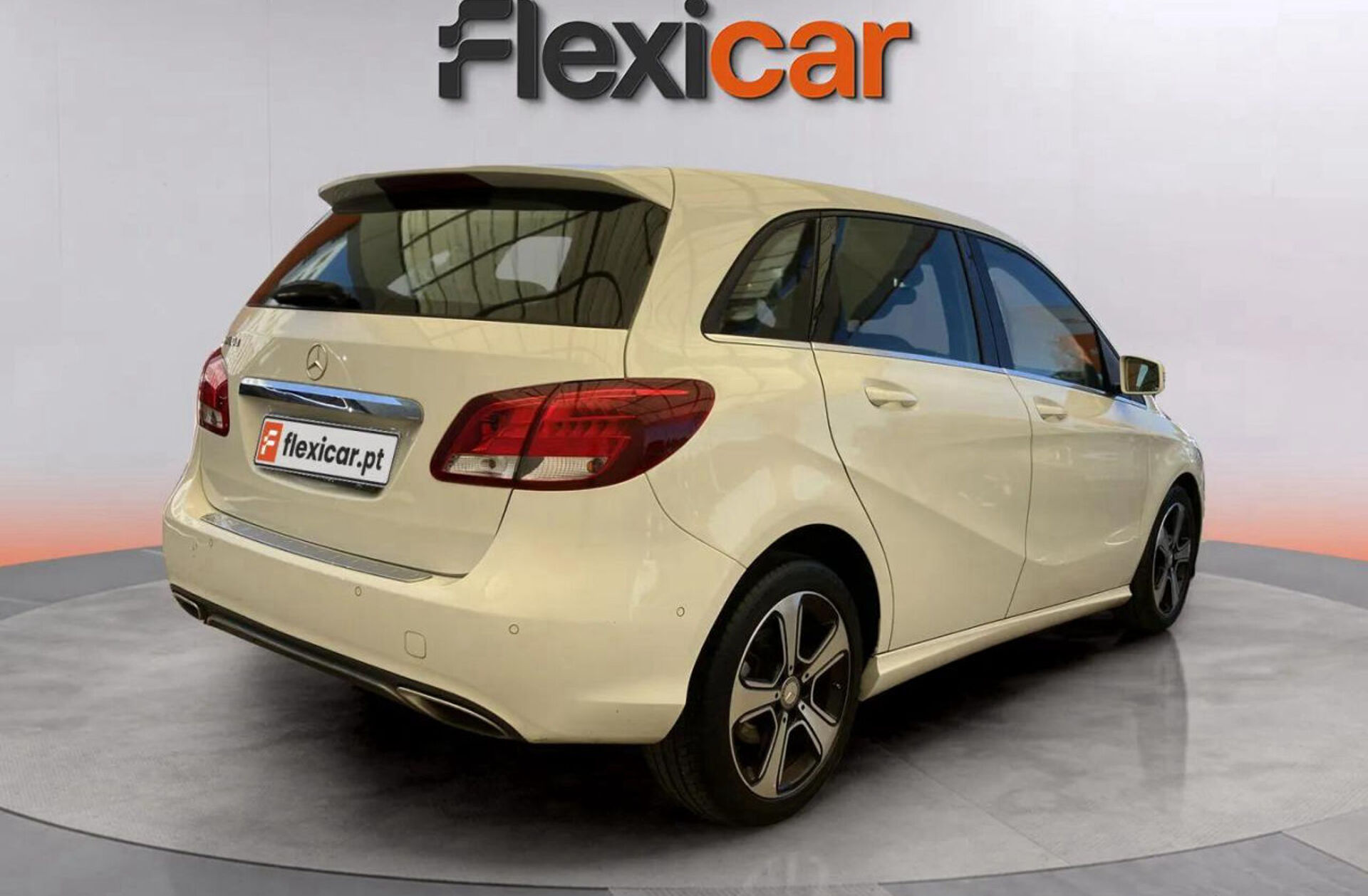 MERCEDES Classe B B 180 Style Aut.