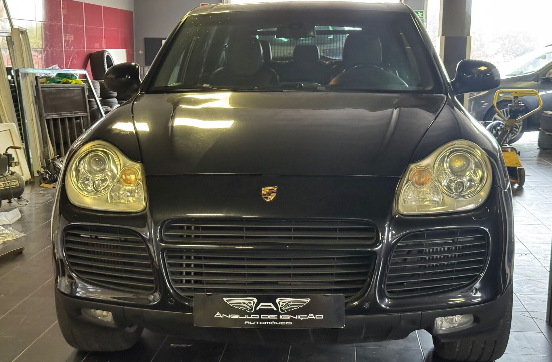PORSCHE Cayenne Turbo