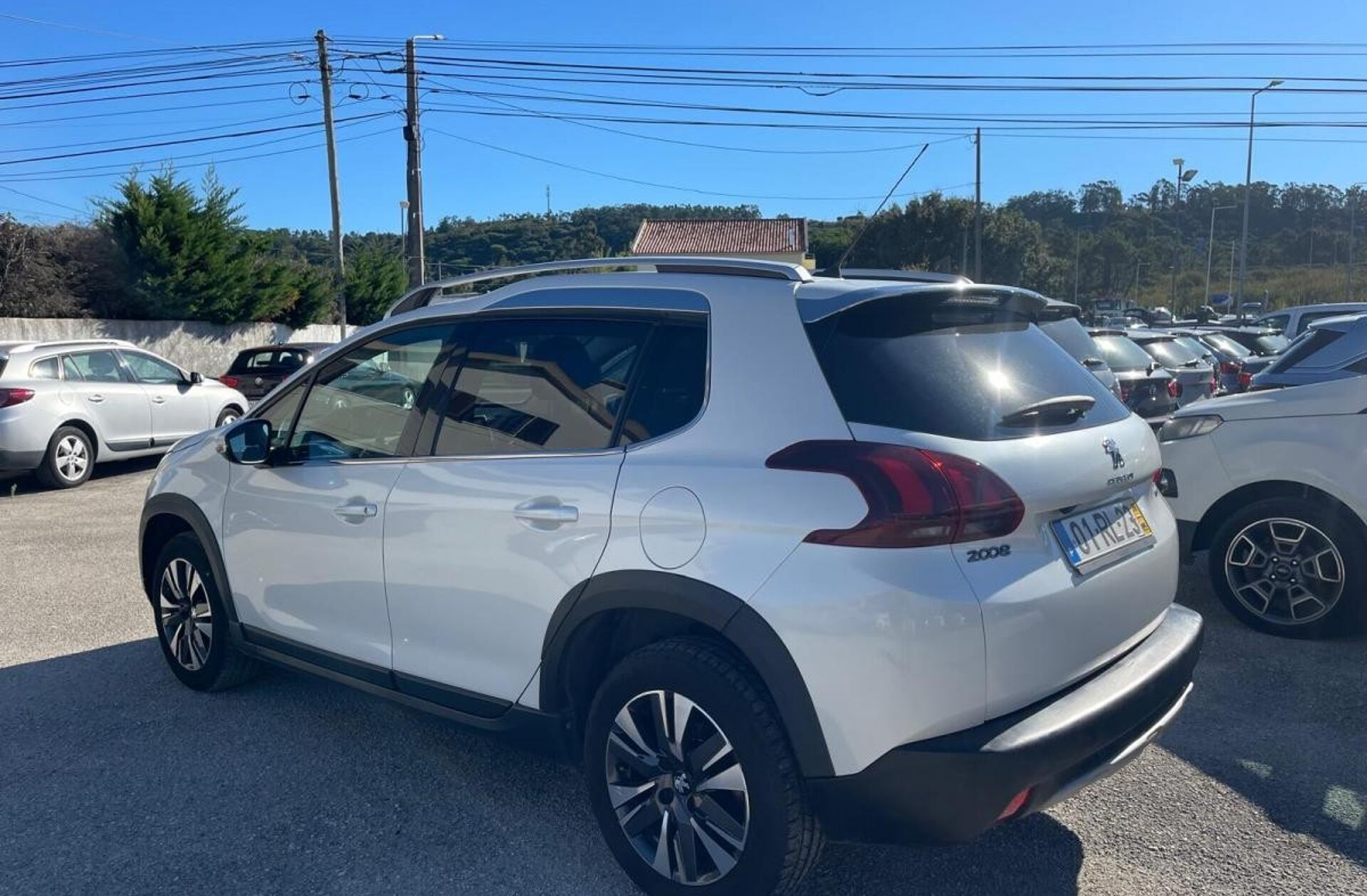 PEUGEOT 2008 1.6 BlueHDi Allure