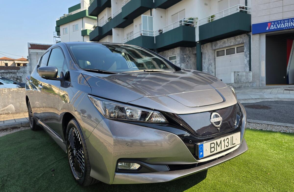 NISSAN Leaf N-Connecta Full Led