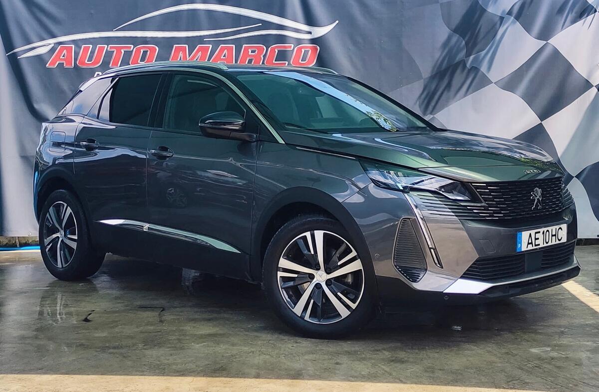 PEUGEOT 3008 1.5 BlueHDi Allure Pack EAT8