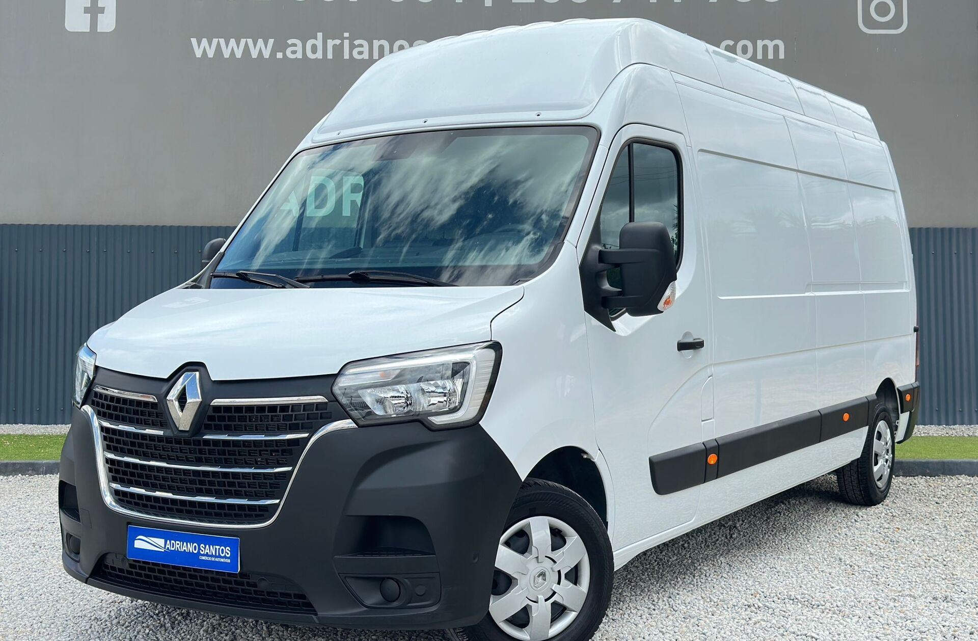RENAULT Master 2.3 dCi L3H3 3.5T