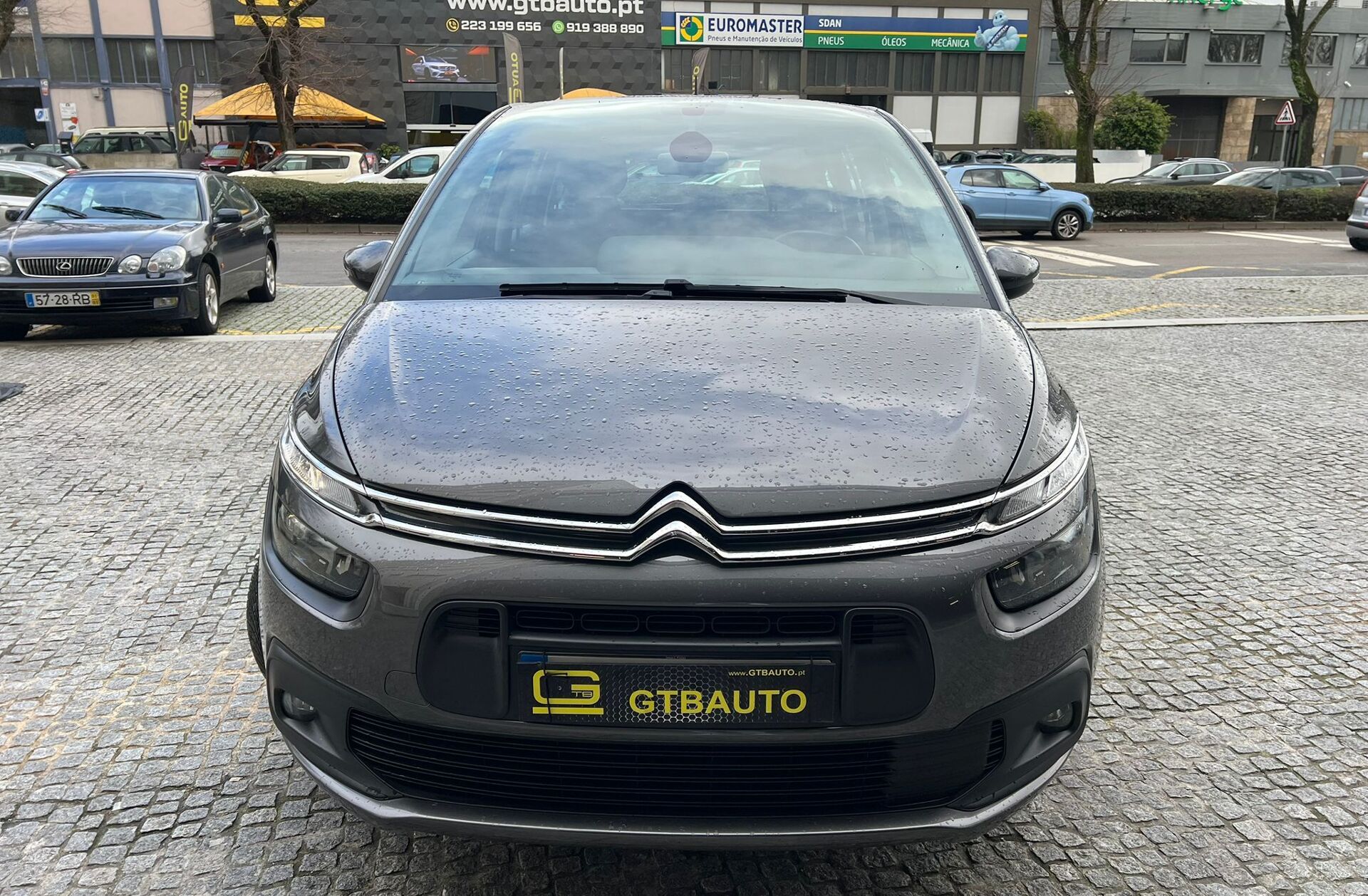 CITROEN C4 1.5 BlueHDi Shine EAT8