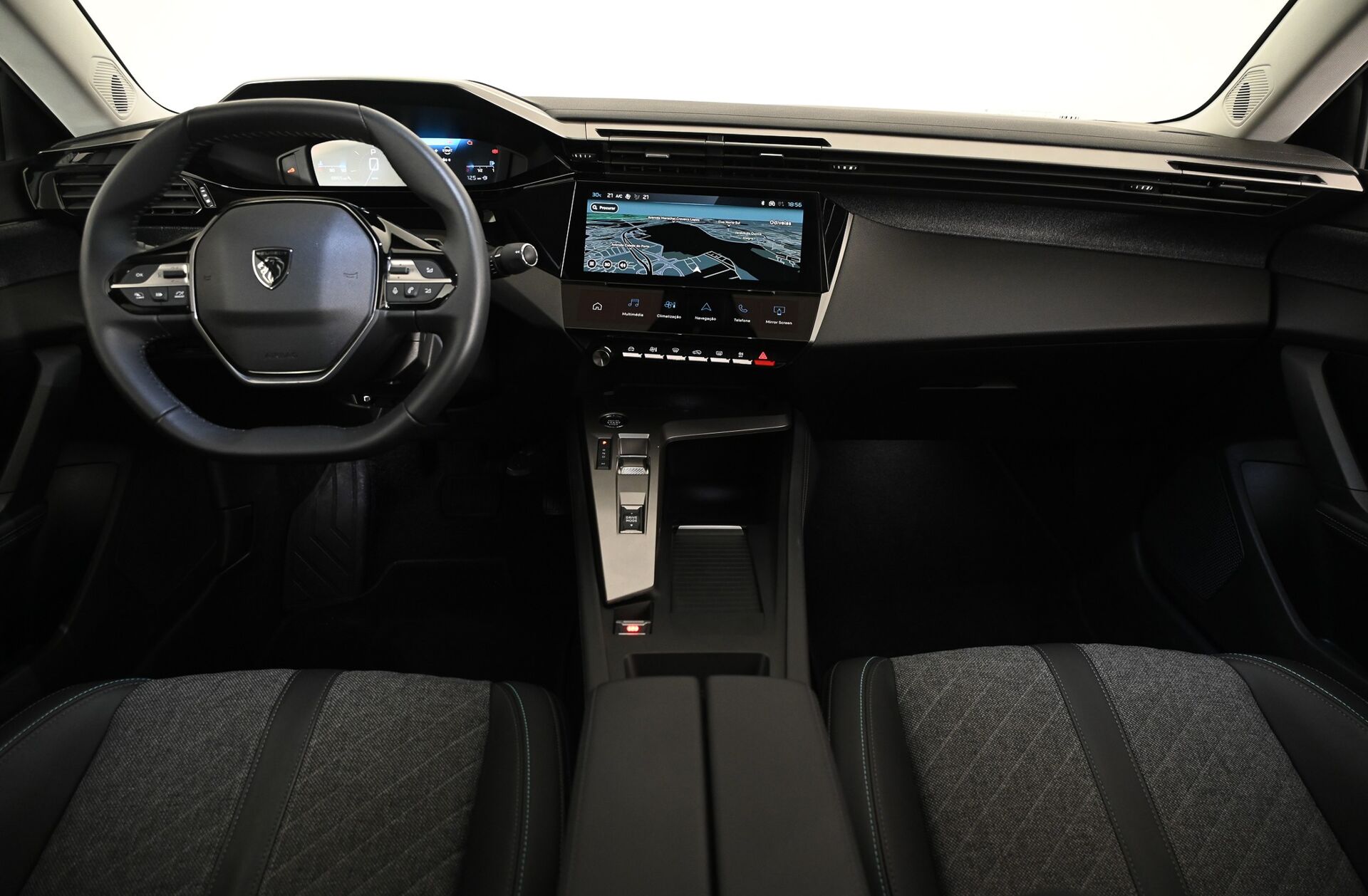 PEUGEOT 408 1.2 PureTech Allure EAT8