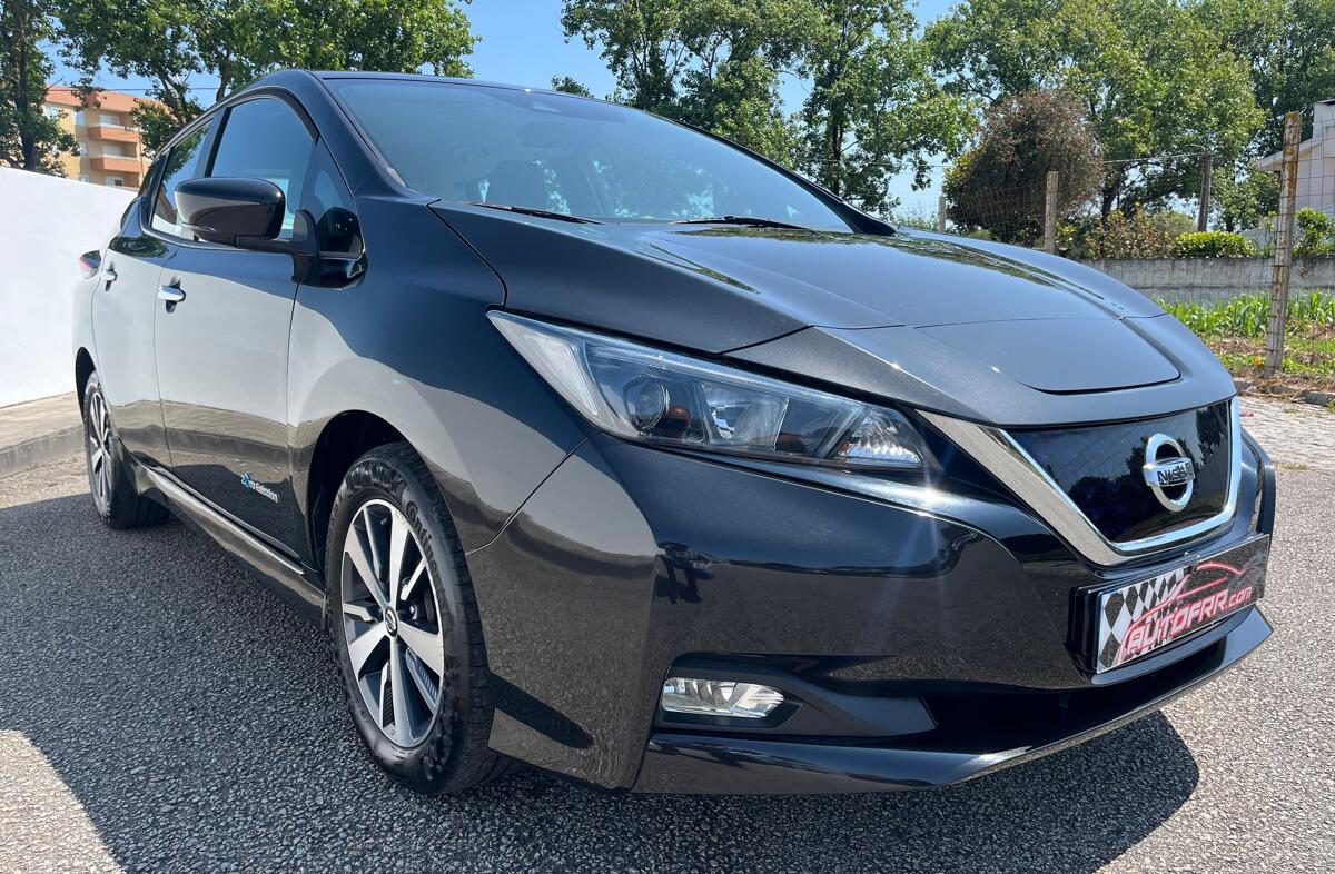 NISSAN Leaf N-Connecta