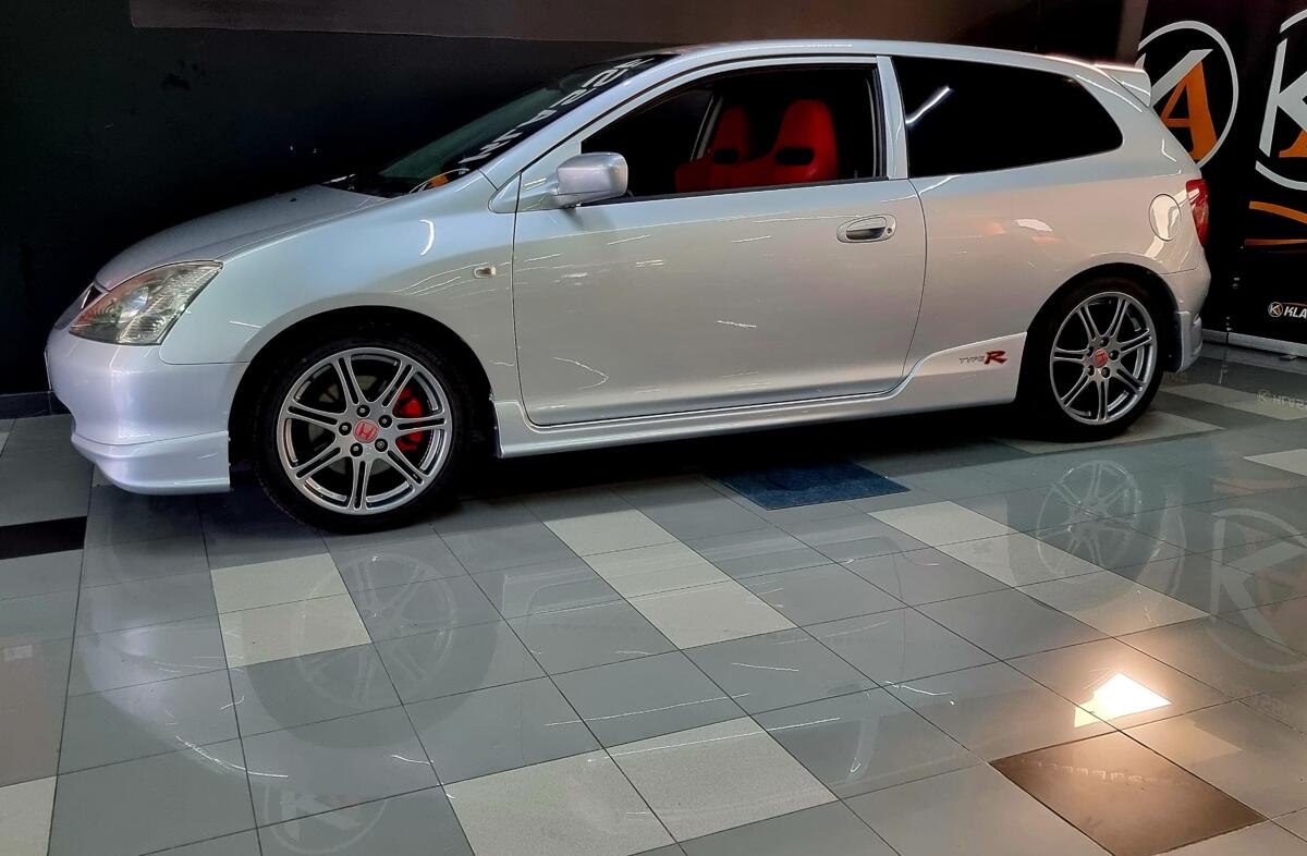 HONDA Civic 2.0 Type-R 30th