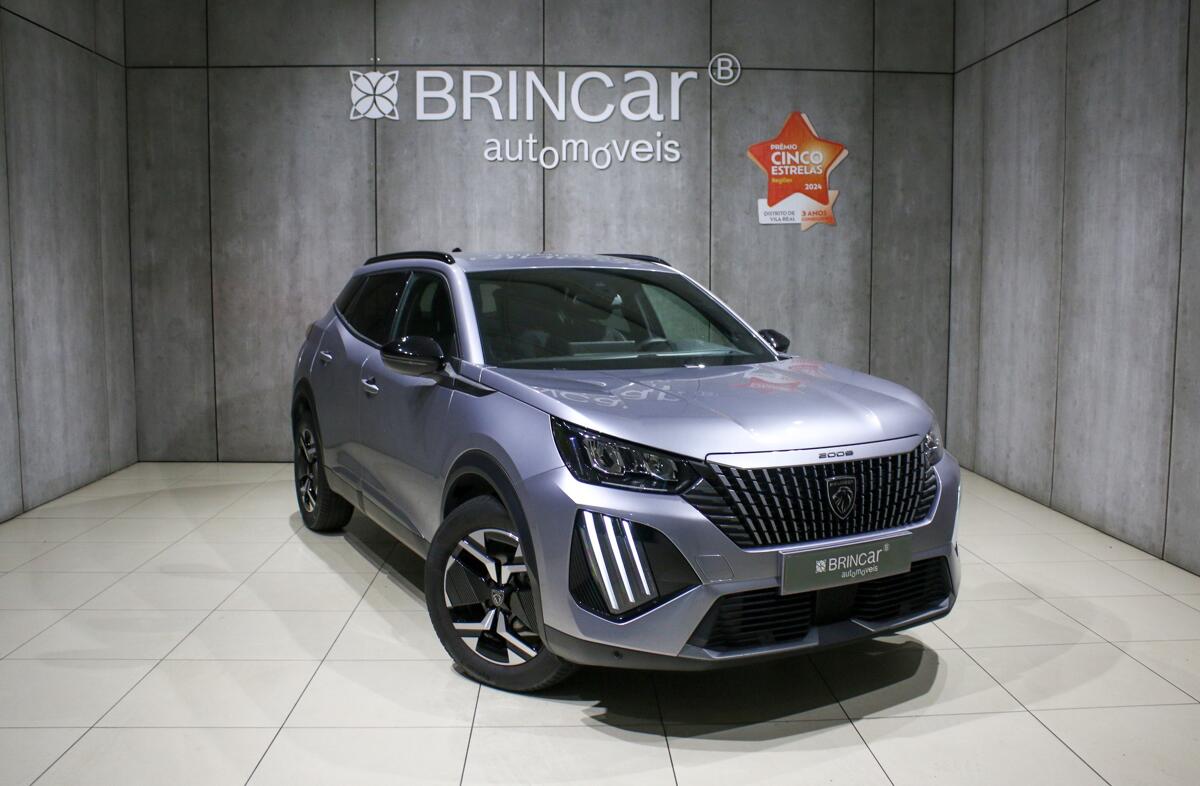 PEUGEOT 2008 1.2 PureTech Allure