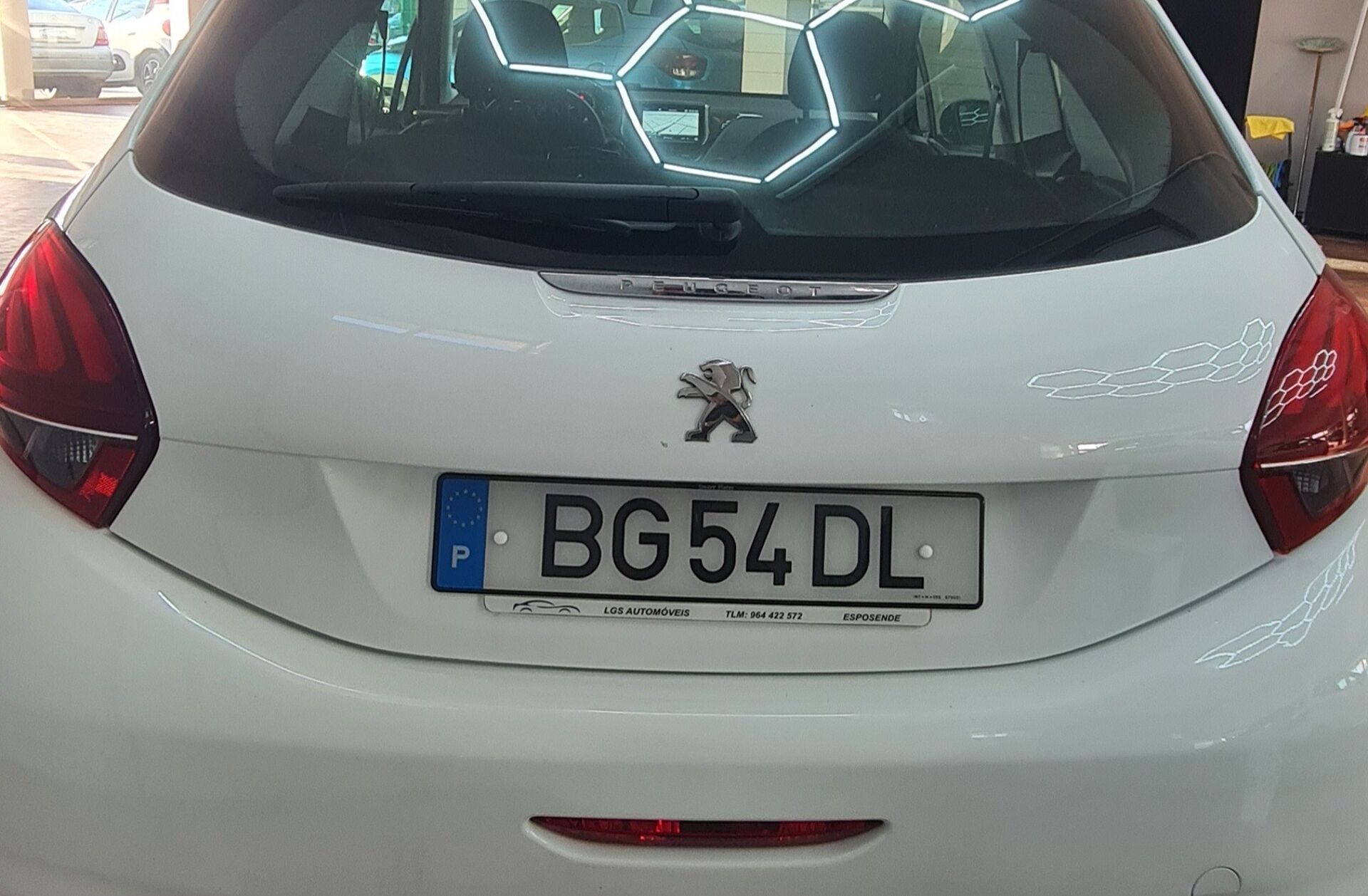 PEUGEOT 208 1.2 PureTech Active