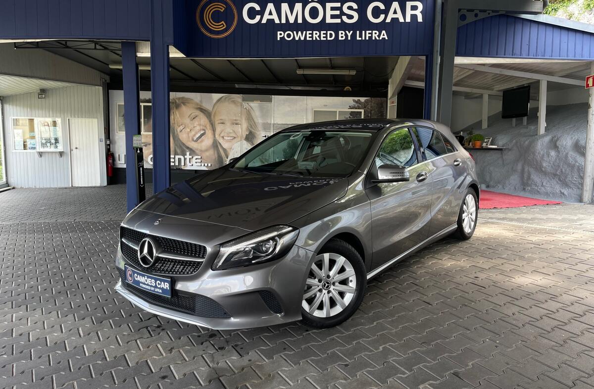 MERCEDES Classe A A 180 d Style