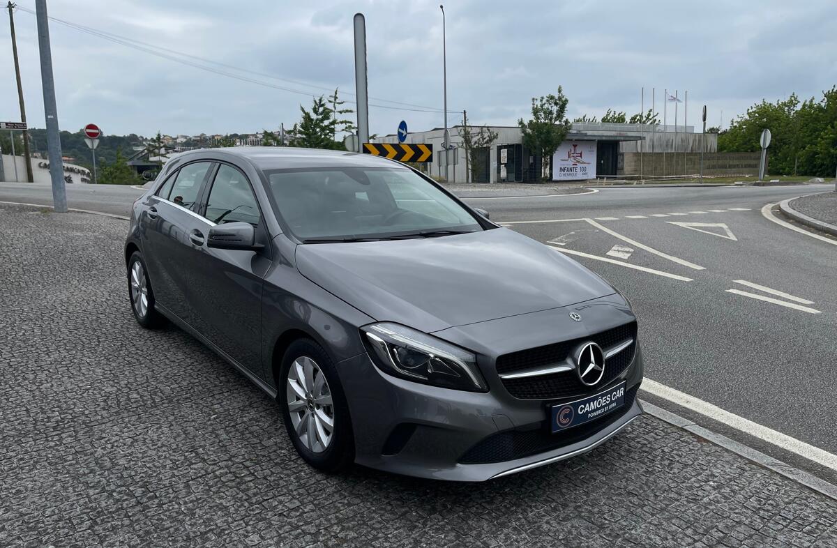 MERCEDES Classe A A 180 d Style