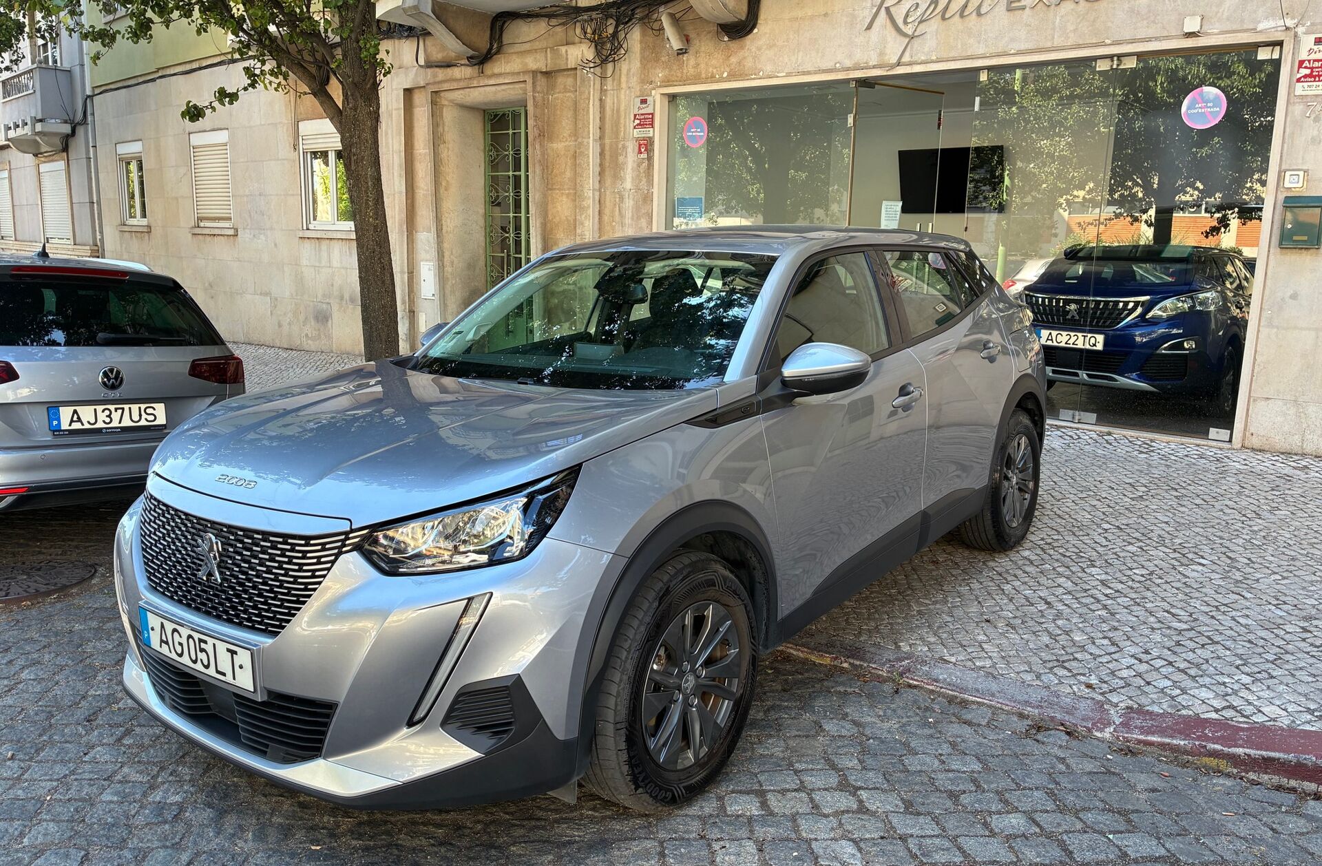 PEUGEOT 2008 e- 50 kWh GT