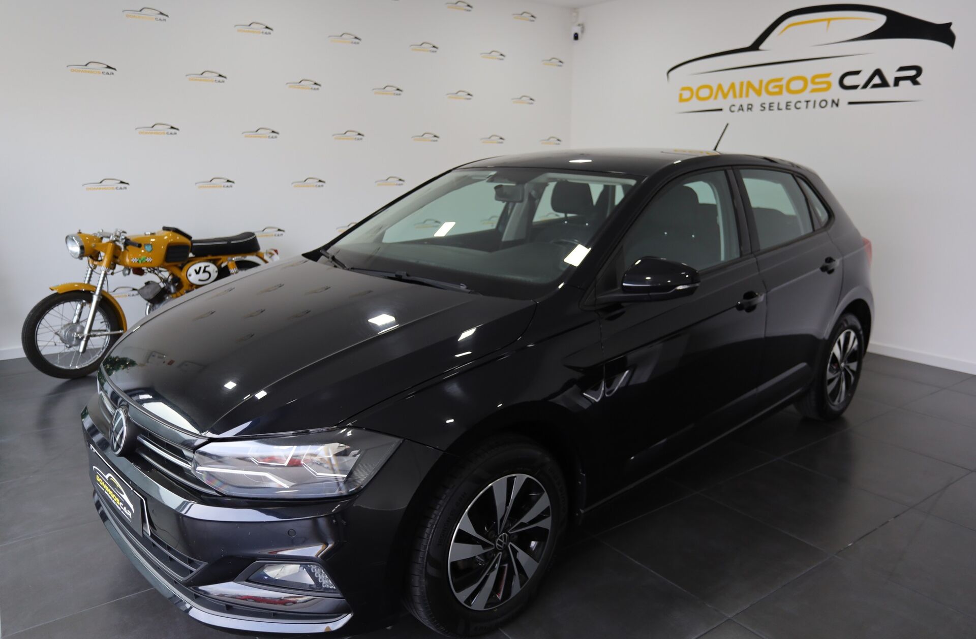 VOLKSWAGEN Polo 1.0 TSI Confortline