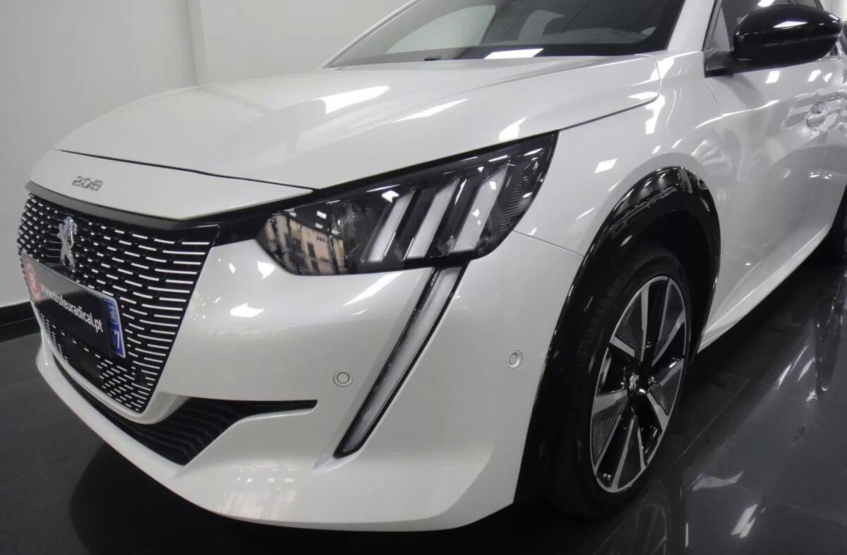 PEUGEOT 208 e- 50 kWh Active Pack