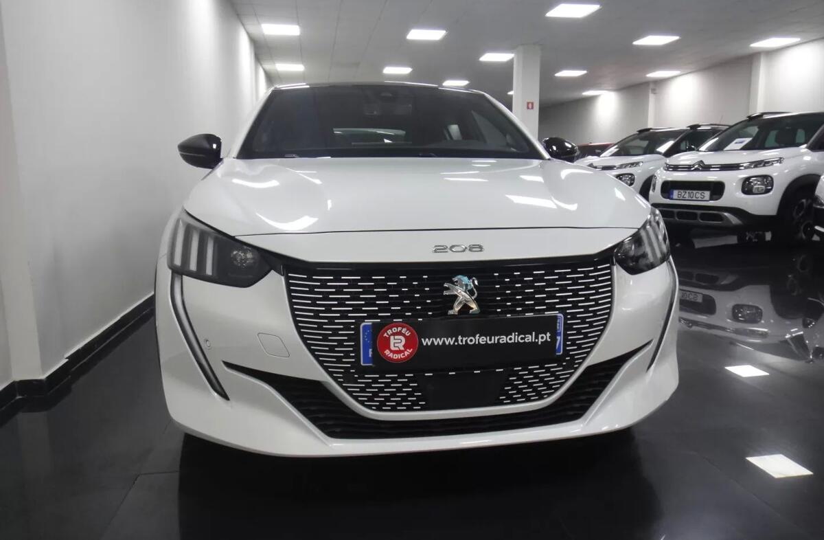 PEUGEOT 208 e- 50 kWh Active Pack