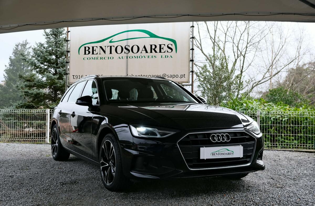 AUDI A4 30 TDI Advanced S tronic