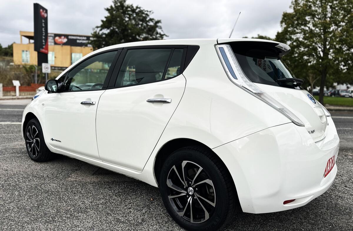 NISSAN Leaf Acenta