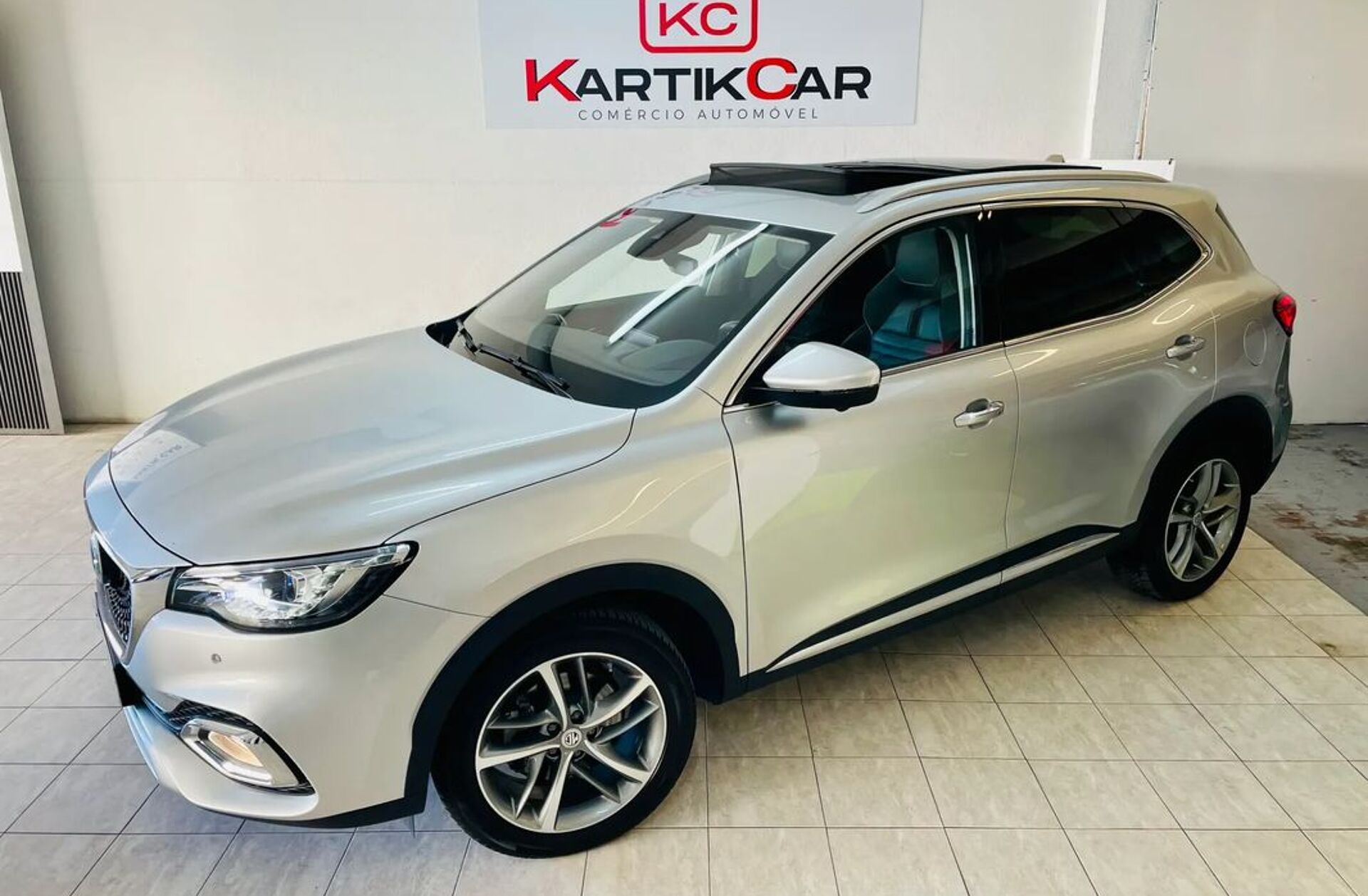 MG EHS 1.5 T-GDI Plug-in Hybrid Luxury