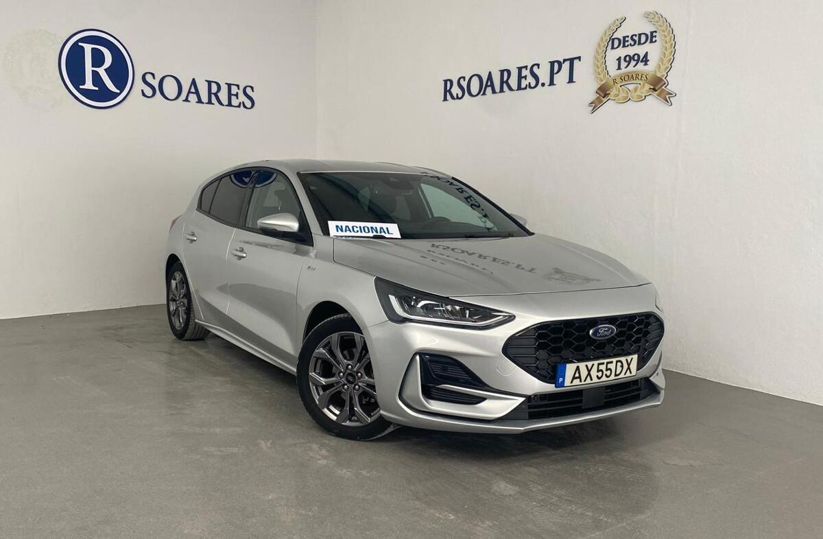 FORD Focus 1.0 EcoBoost MHEV ST-Line