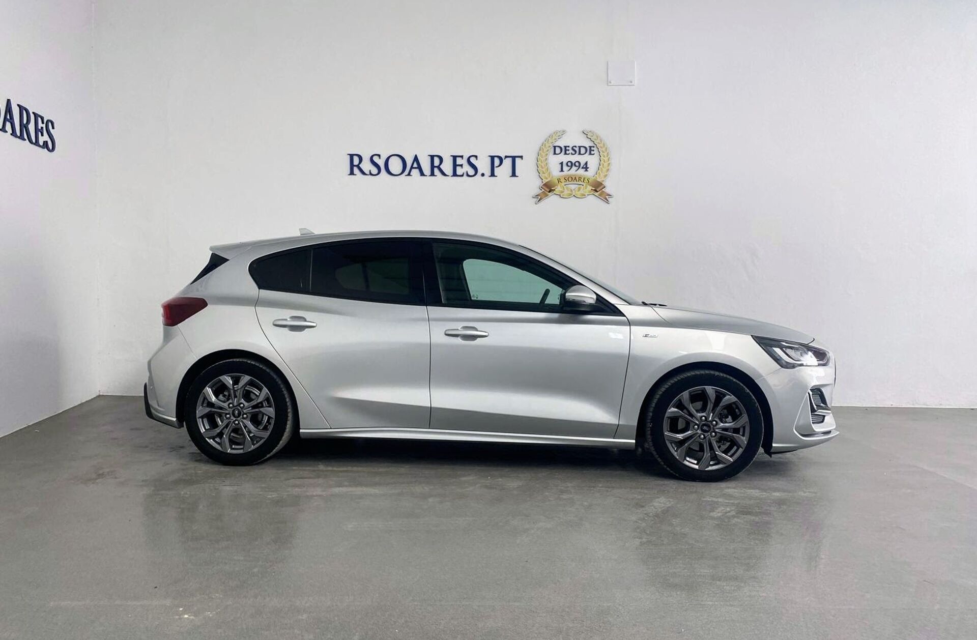 FORD Focus 1.0 EcoBoost MHEV ST-Line