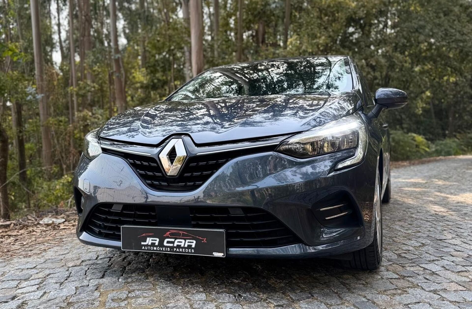 RENAULT Clio 1.0 TCe Exclusive