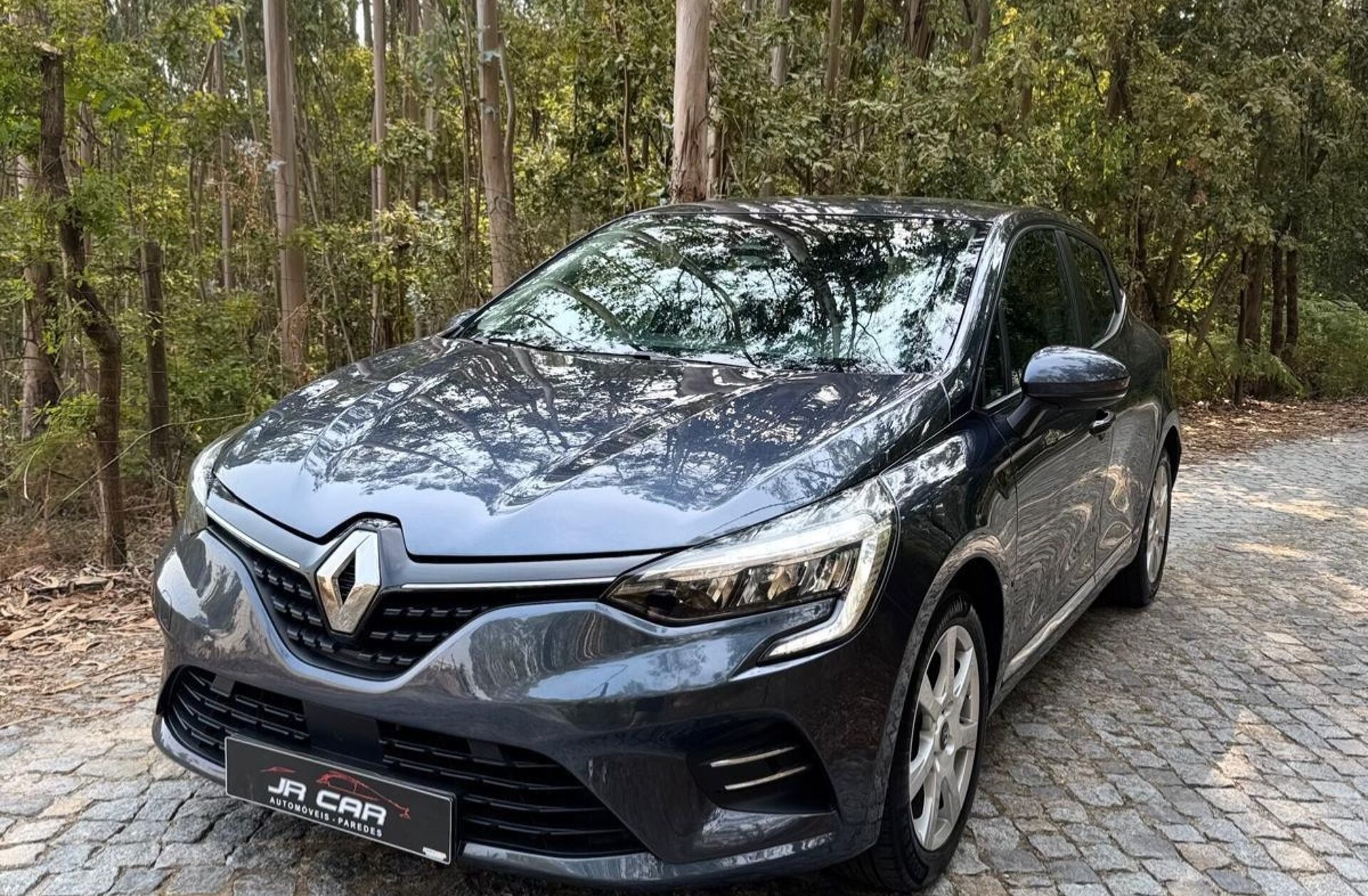 RENAULT Clio 1.0 TCe Exclusive