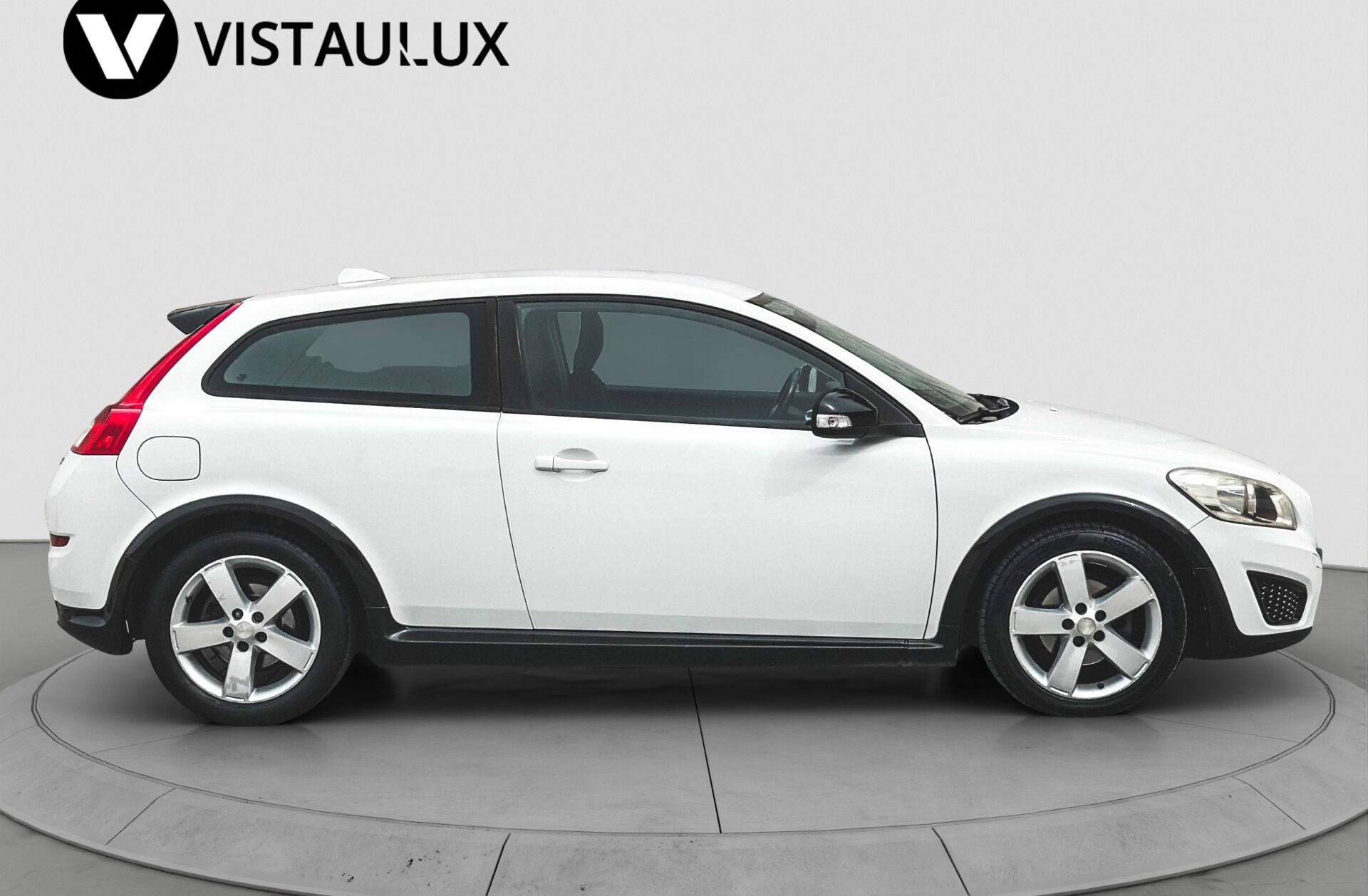 VOLVO C30 1.6 D Drive 99g Kinetic Start/Stop