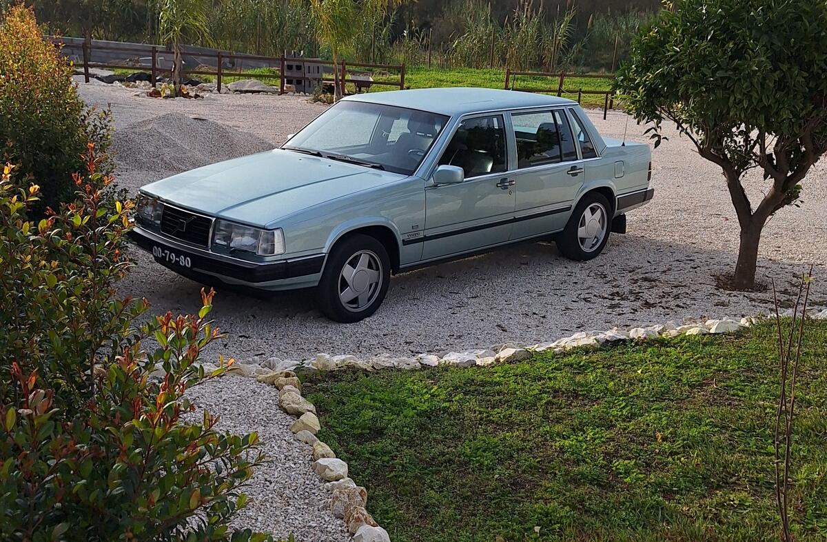 VOLVO 760 Turbo